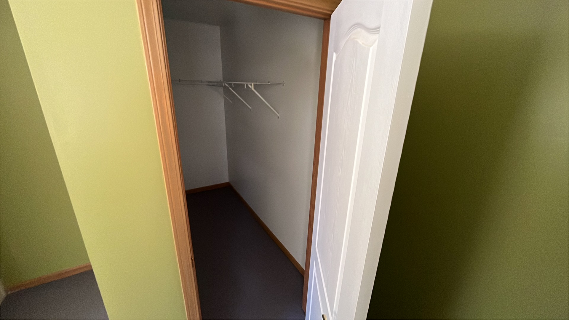 Bedroom Closet Installation - Simple and Clean Design